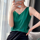Elisabetha – Schlanke Seiden-Tanktop mit V-Ausschnitt für Damen