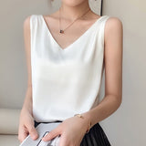 Elisabetha – Schlanke Seiden-Tanktop mit V-Ausschnitt für Damen