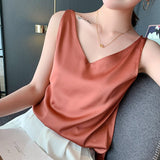 Elisabetha – Schlanke Seiden-Tanktop mit V-Ausschnitt für Damen